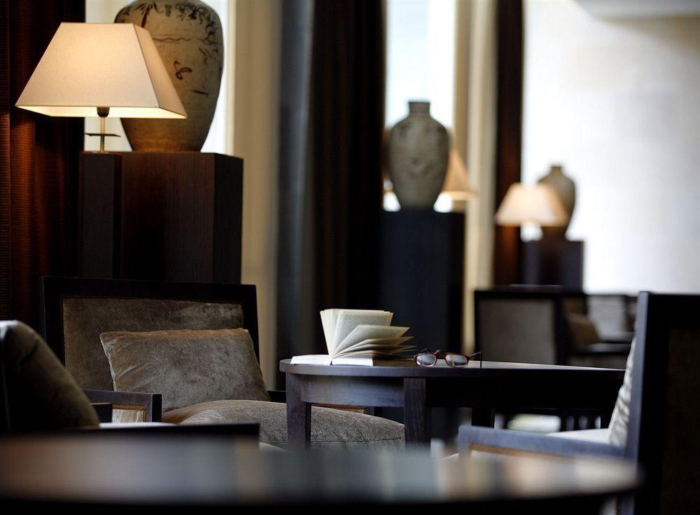 Coolrooms Palacio De Luces Δωμάτιο φωτογραφία